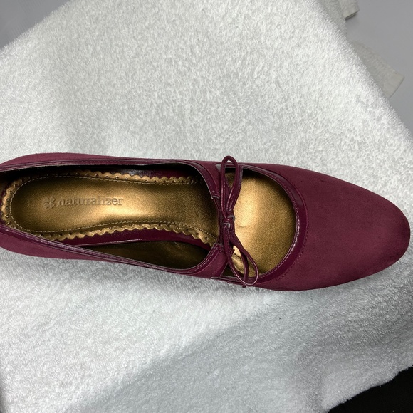 Naturalizer Suede Mary Jane Maroon Heels - SZ 9 - Picture 6 of 13